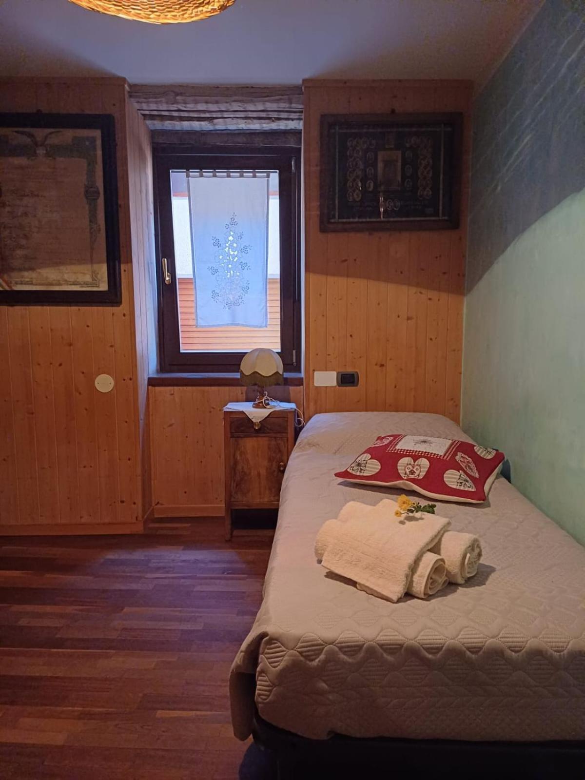 Casa Vacanze Ca' Moreschi Berzo Dış mekan fotoğraf